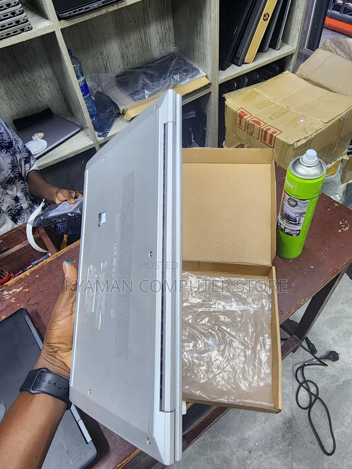 Laptop HP EliteBook 830 G7 16GB Intel Core I7 SSD 256GB