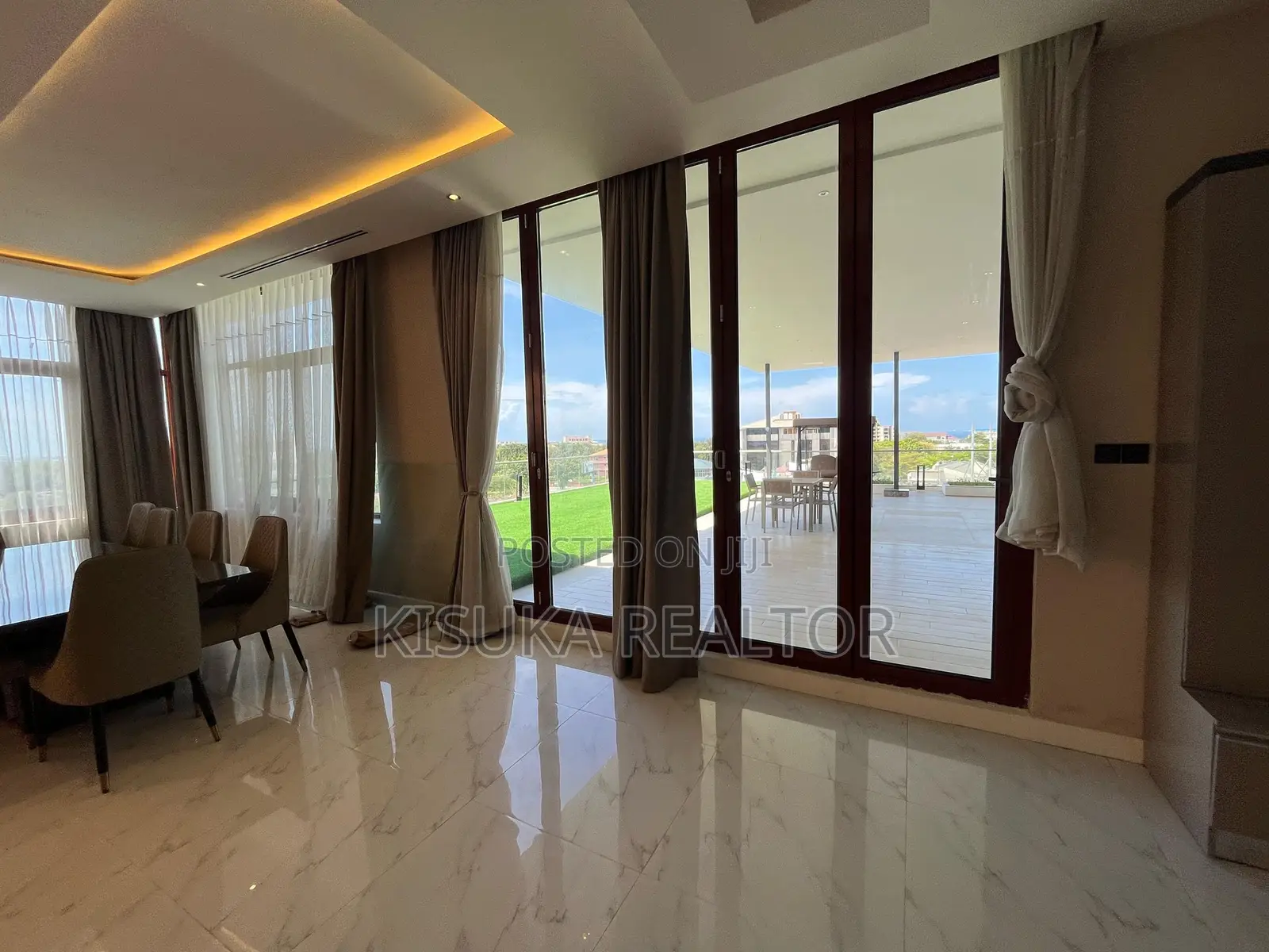 Furnished 8bdrm Penthouse in Masaki, Kinondoni for rent