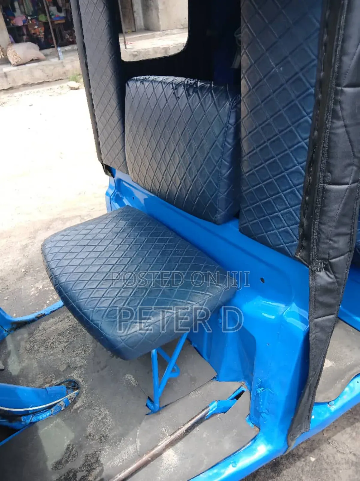 TVS Apache 180 RTR 2023 Blue