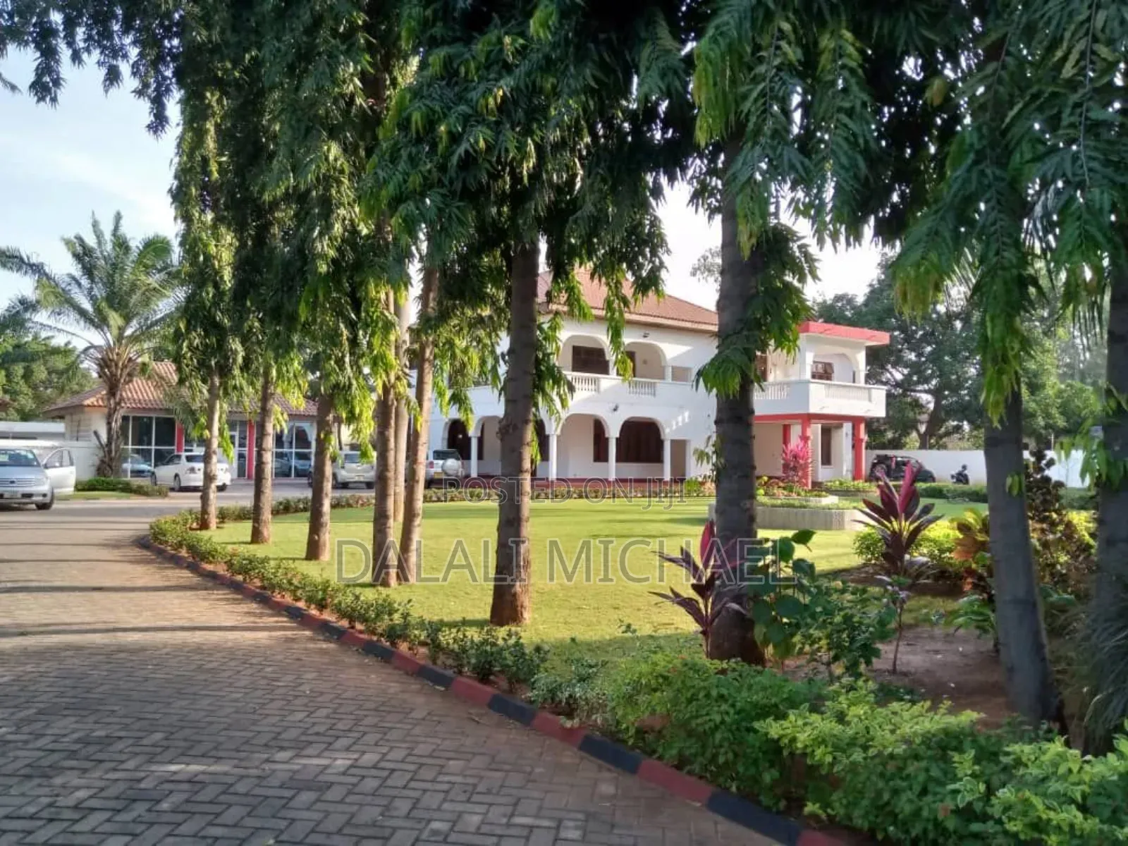 5bdrm House in Msasani Beach for sale