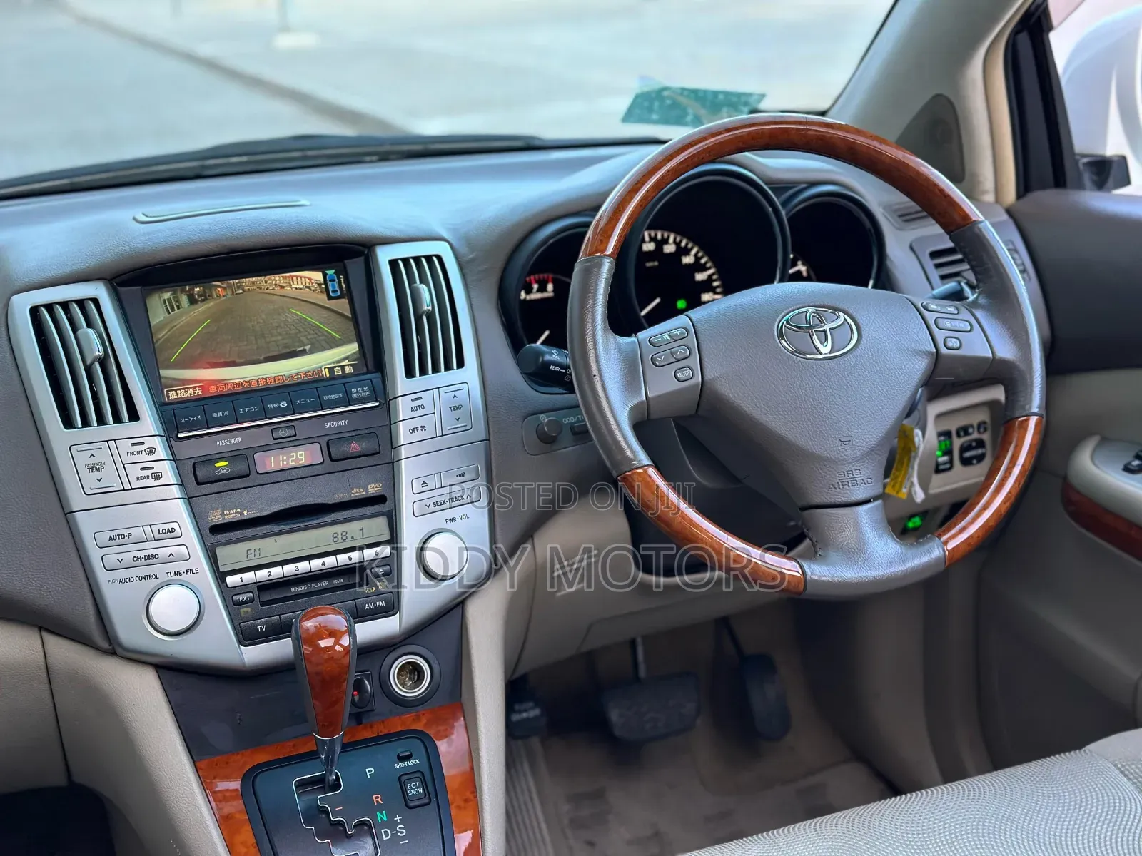Toyota Harrier 2006 White