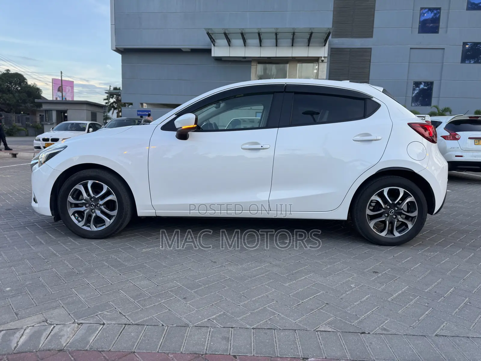 Mazda Demio 2018 White