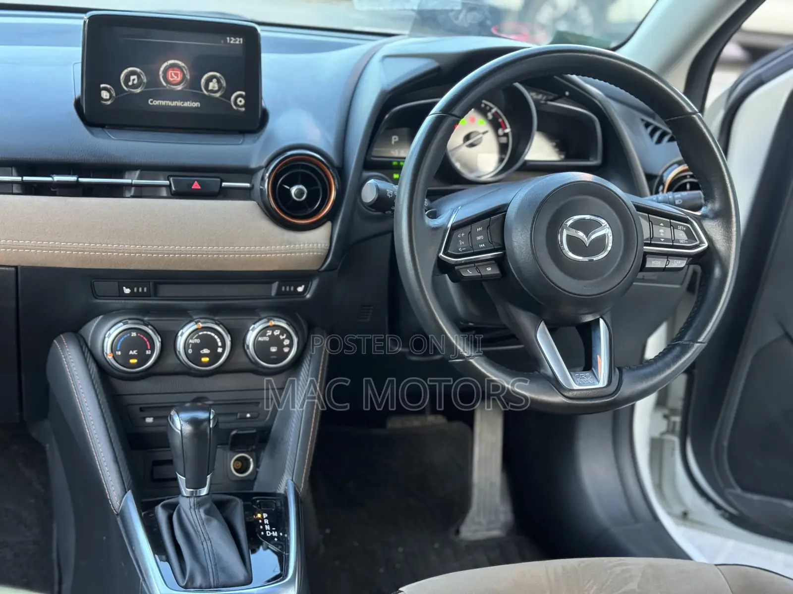 Mazda Demio 2018 White