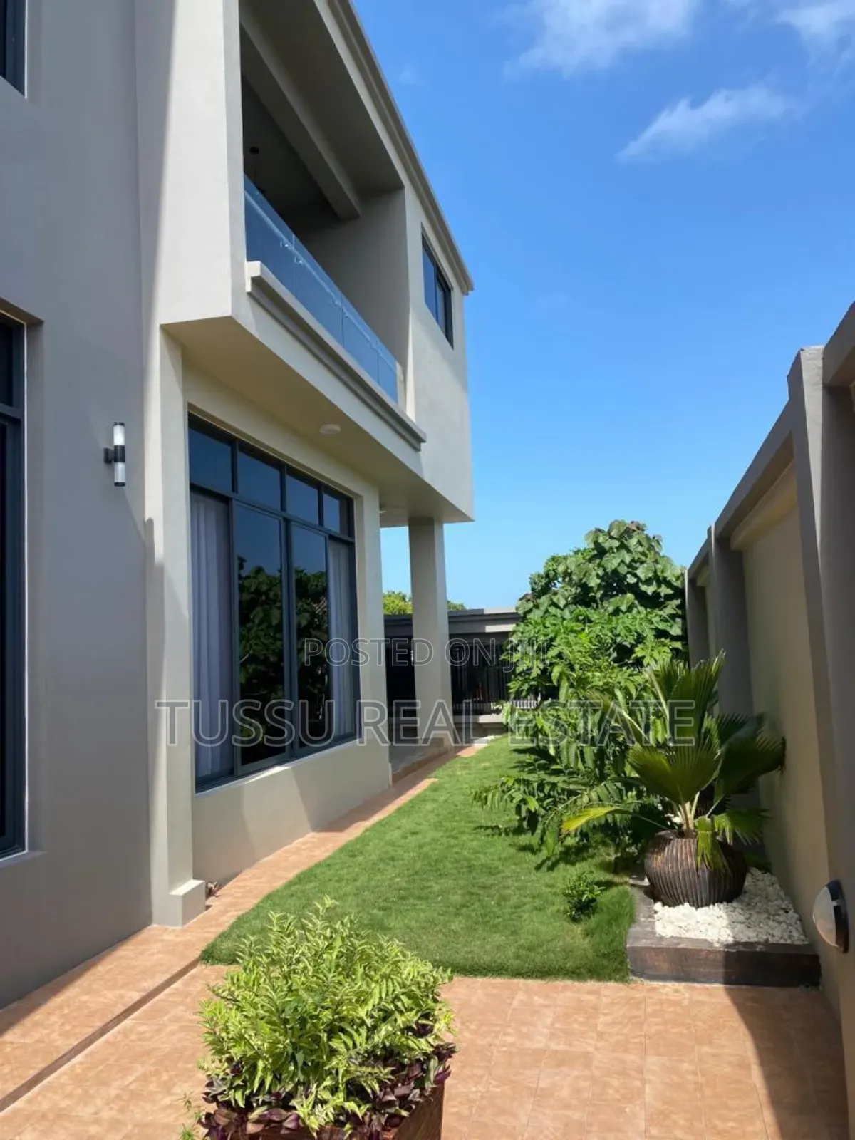 Furnished Mini Flat in Kunduch Madini, Kunduchi for sale