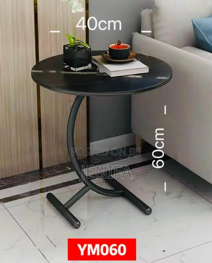 Wood Round Table