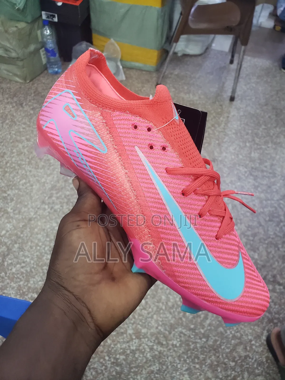 Men's Football Boots Nike Pink