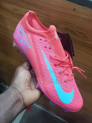 Men's Football Boots Nike Pink