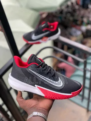Men's Sneakers Nike New Color New Desgn