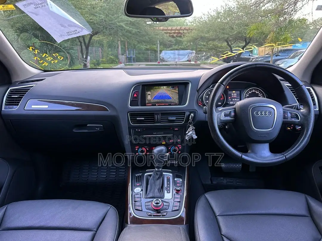 Audi Q5 2.0T Premium Quattro 2012 Black
