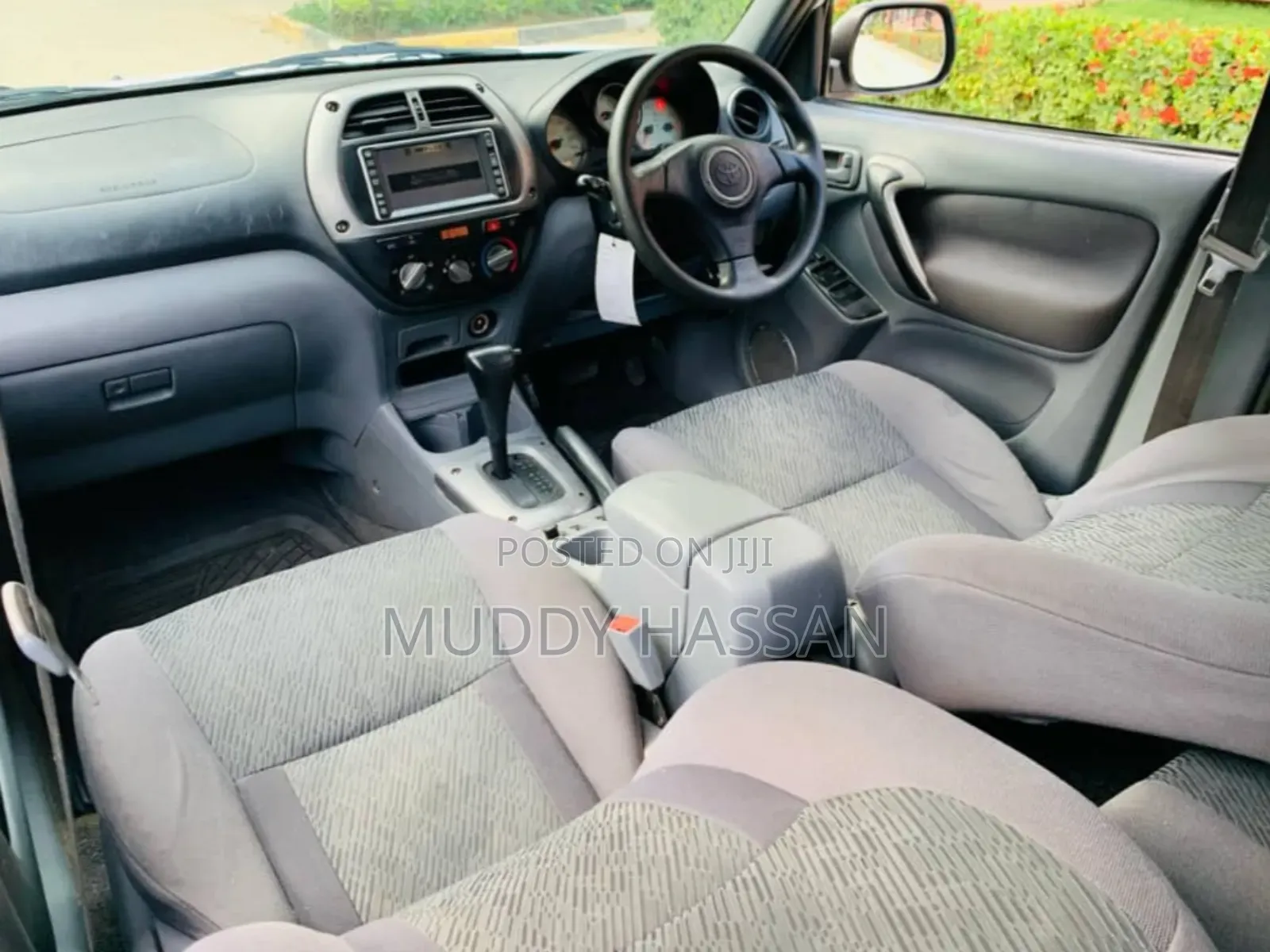 Toyota RAV4 2004 White