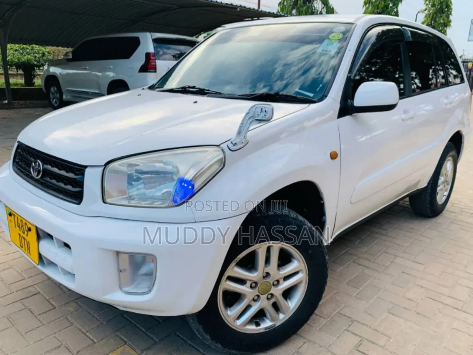 Toyota RAV4 2004 White