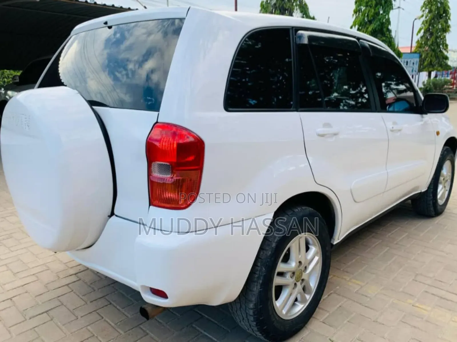 Toyota RAV4 2004 White