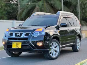 Nissan X-Trail 2011 Black