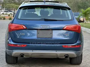Audi Q5 2.0 TDI Automatic 2011 Blue