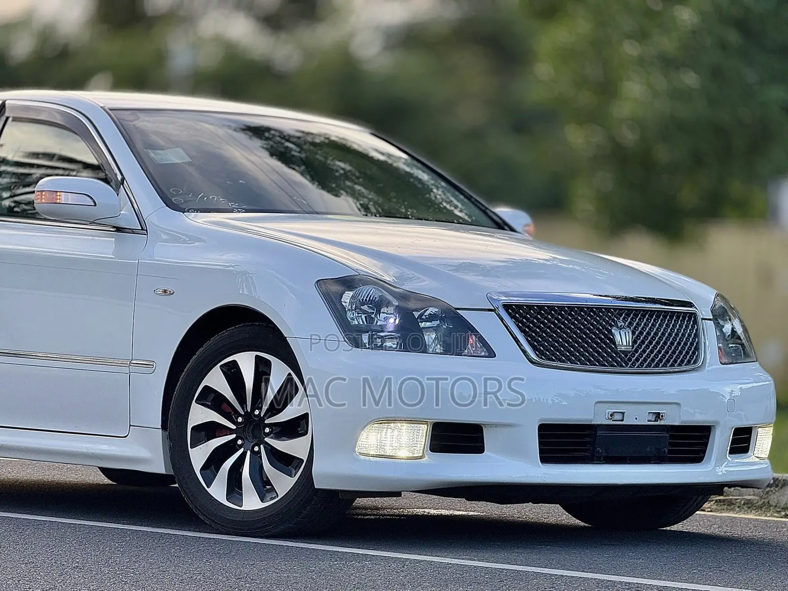 Toyota Crown 2006 Pearl