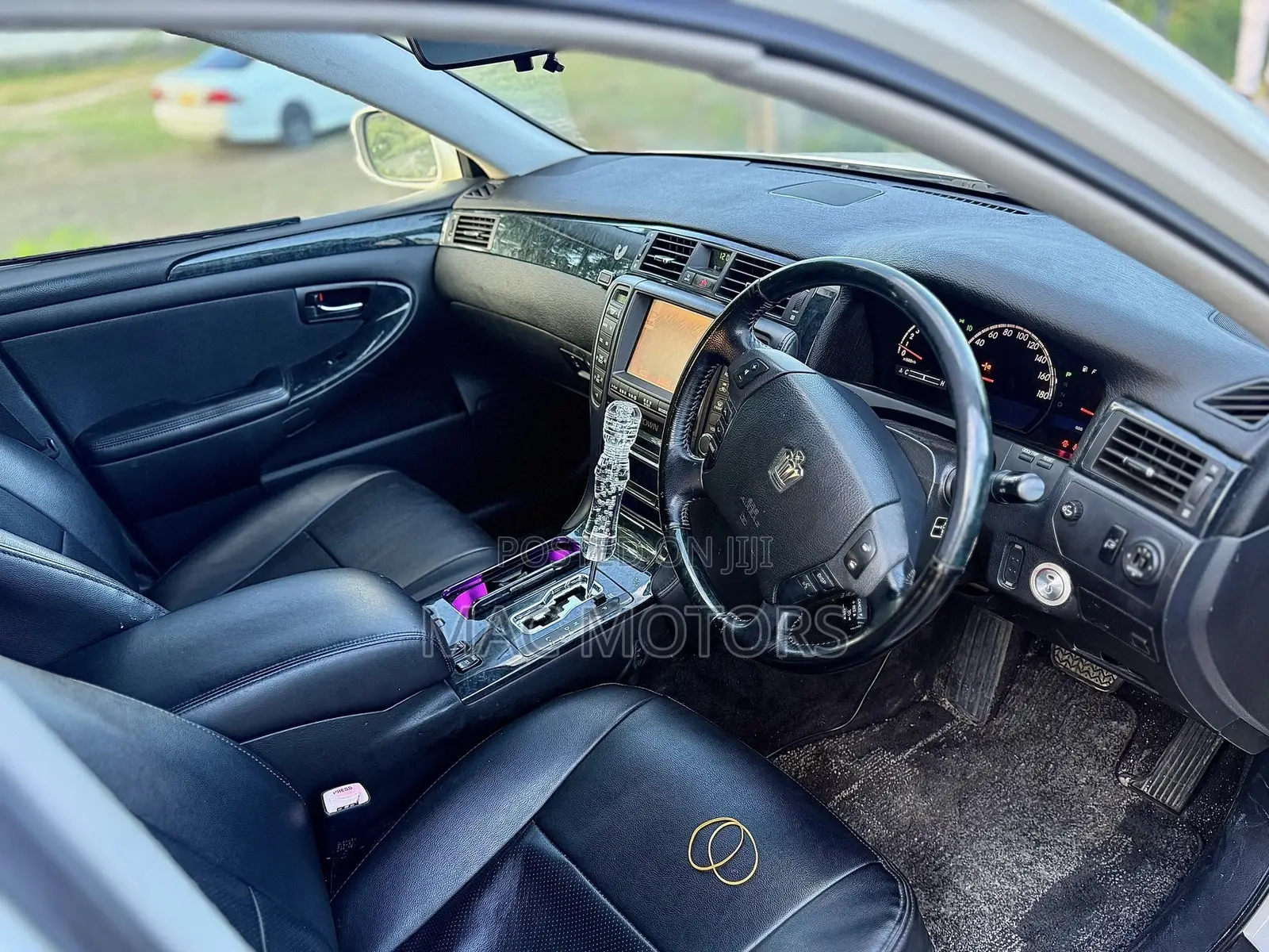 Toyota Crown 2006 Pearl