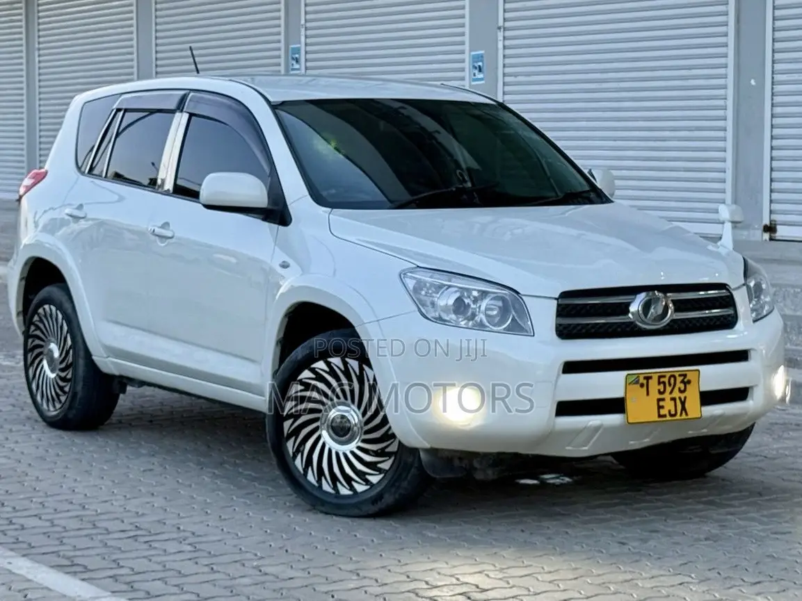 Toyota RAV4 2007 White