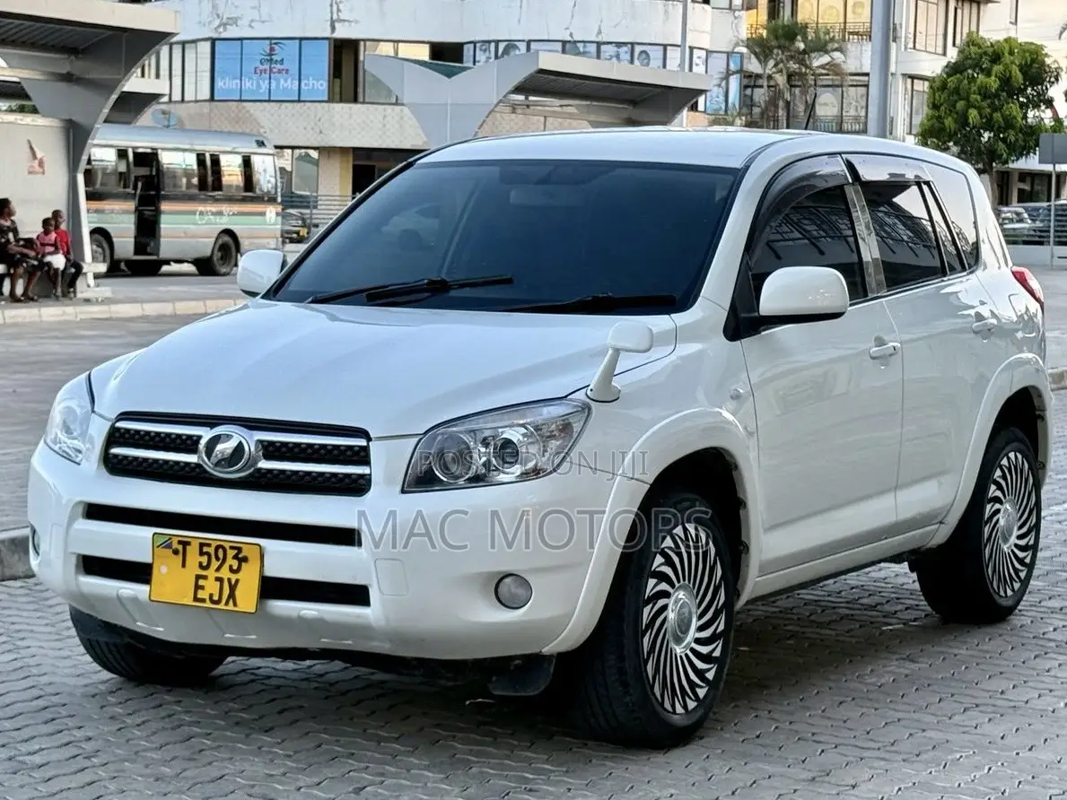 Toyota RAV4 2007 White