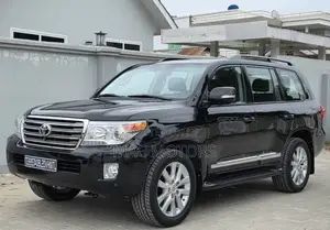 Toyota Land Cruiser 4.5 V8 VXR 2015 Black