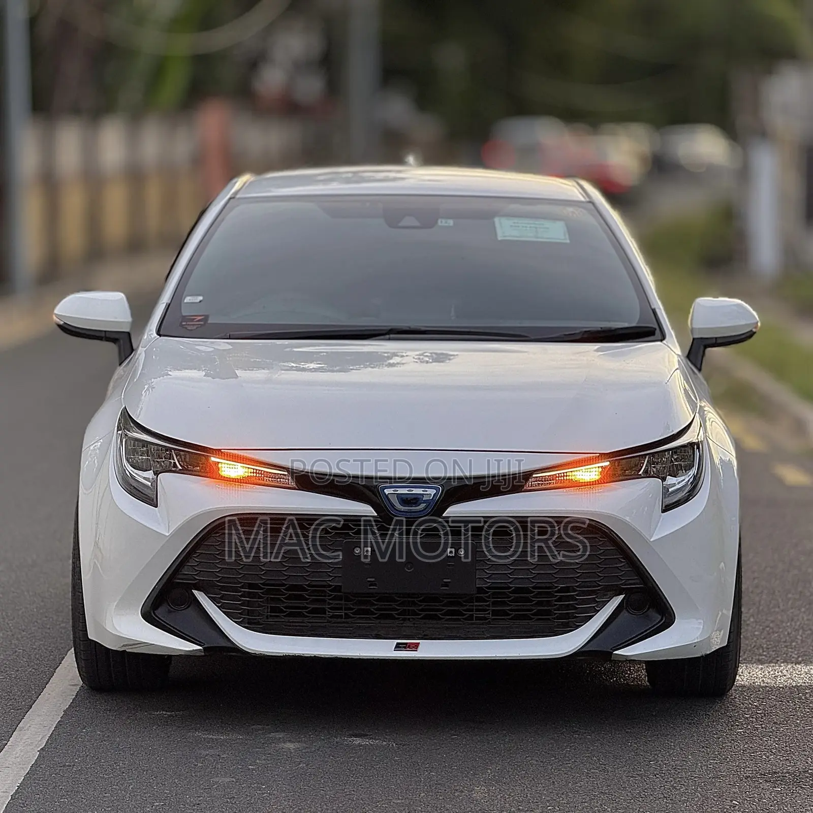 Toyota Corolla Hatchback 2019 White