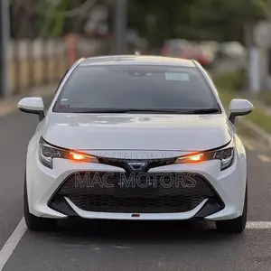 Toyota Corolla Hatchback 2019 White