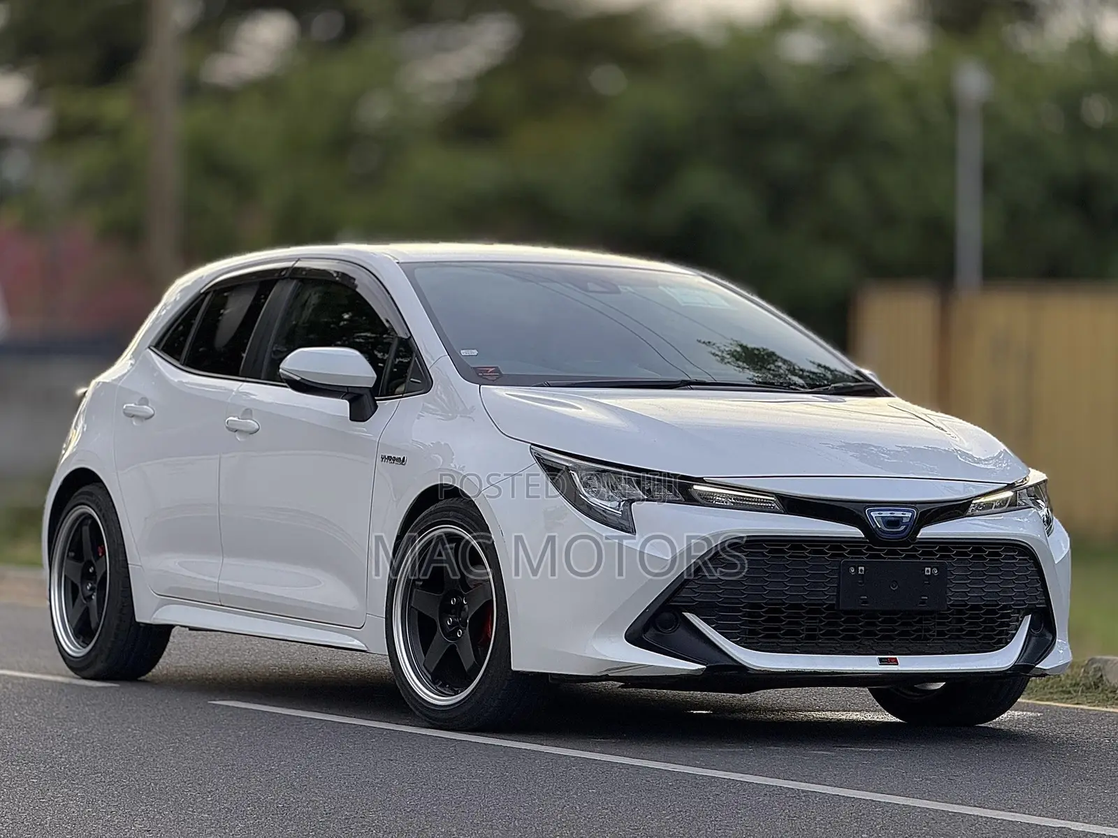 Toyota Corolla Hatchback 2019 White