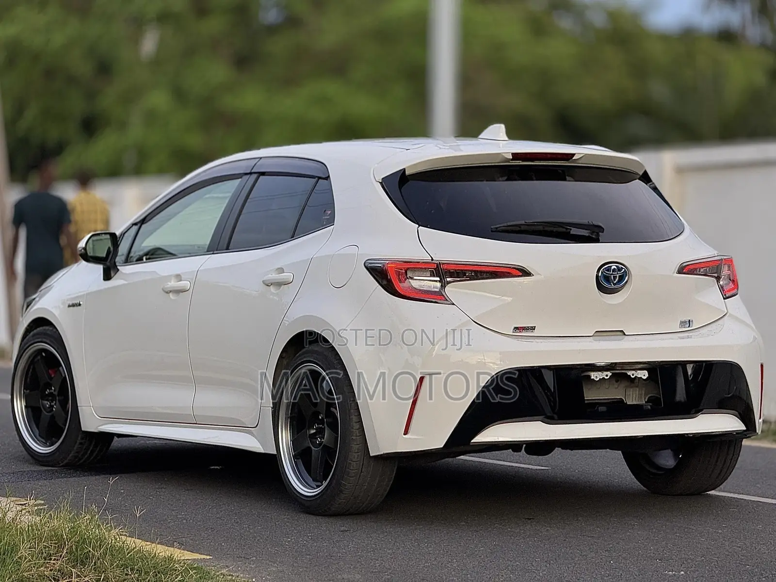 Toyota Corolla Hatchback 2019 White