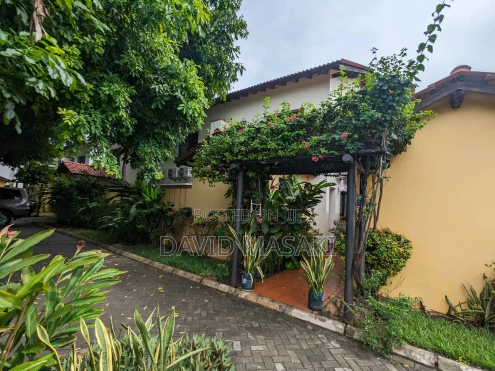 Furnished 4bdrm Villa in Villas, Oyster Bay for rent