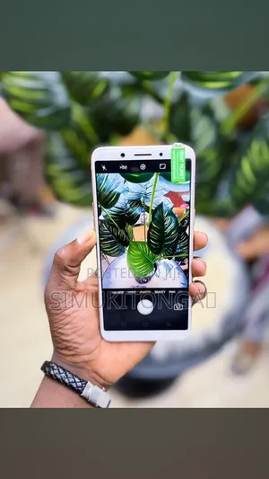Oppo A83 128 GB Gold