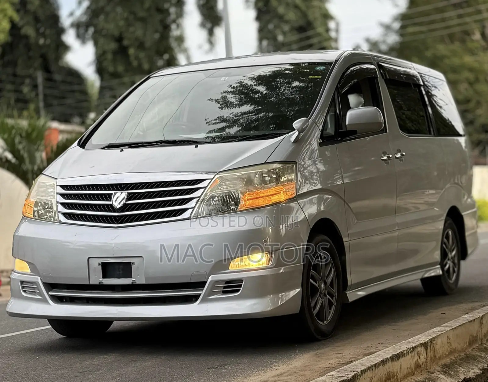 Toyota Alphard 2.4 Petrol FWD 2007 Silver