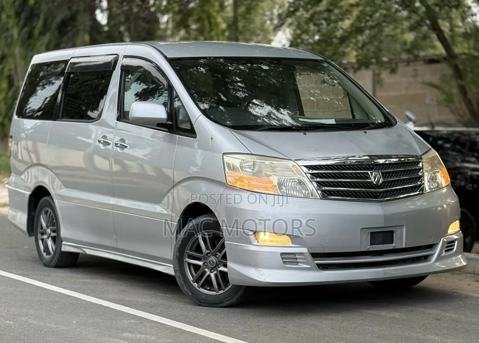 Toyota Alphard 2.4 Petrol FWD 2007 Silver