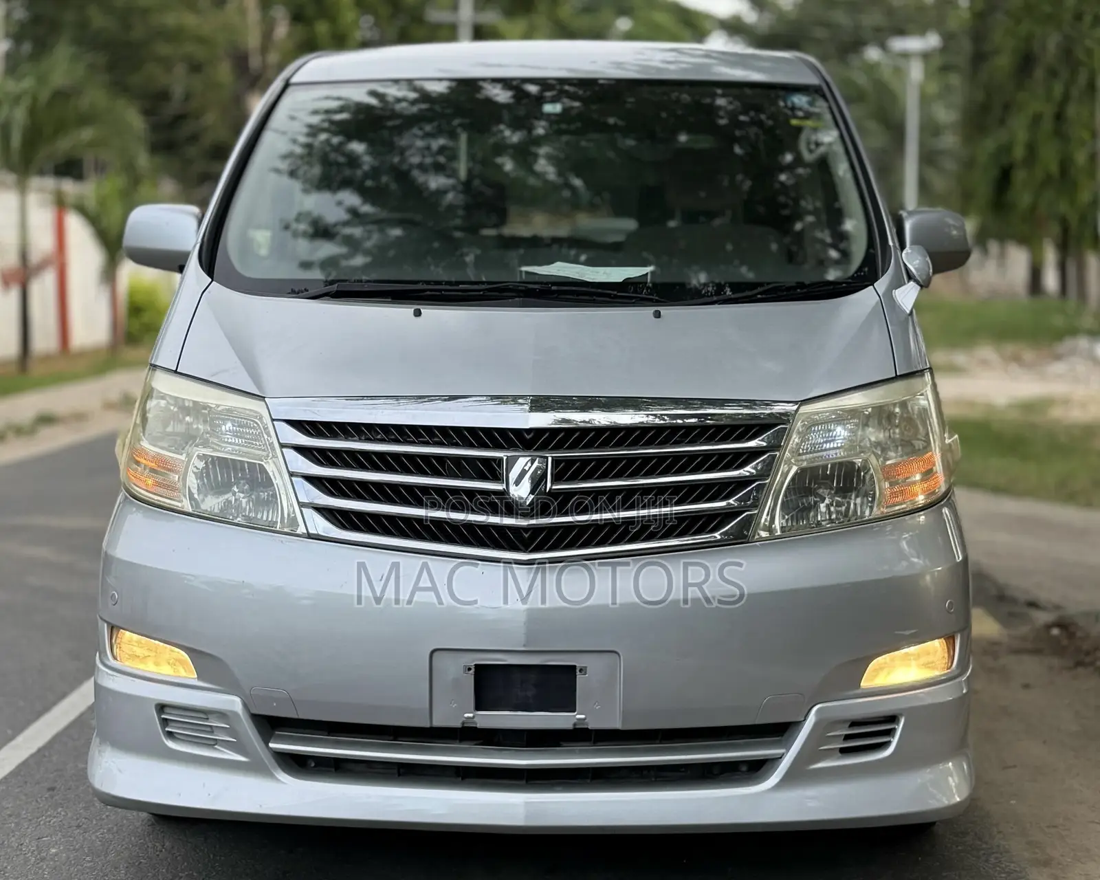 Toyota Alphard 2.4 Petrol FWD 2007 Silver
