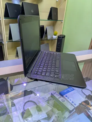 Laptop Dell Latitude 13 3380 8GB Intel Core I5 HDD 500GB