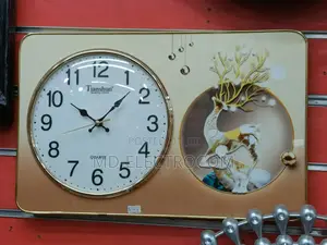Deco Wall Watch