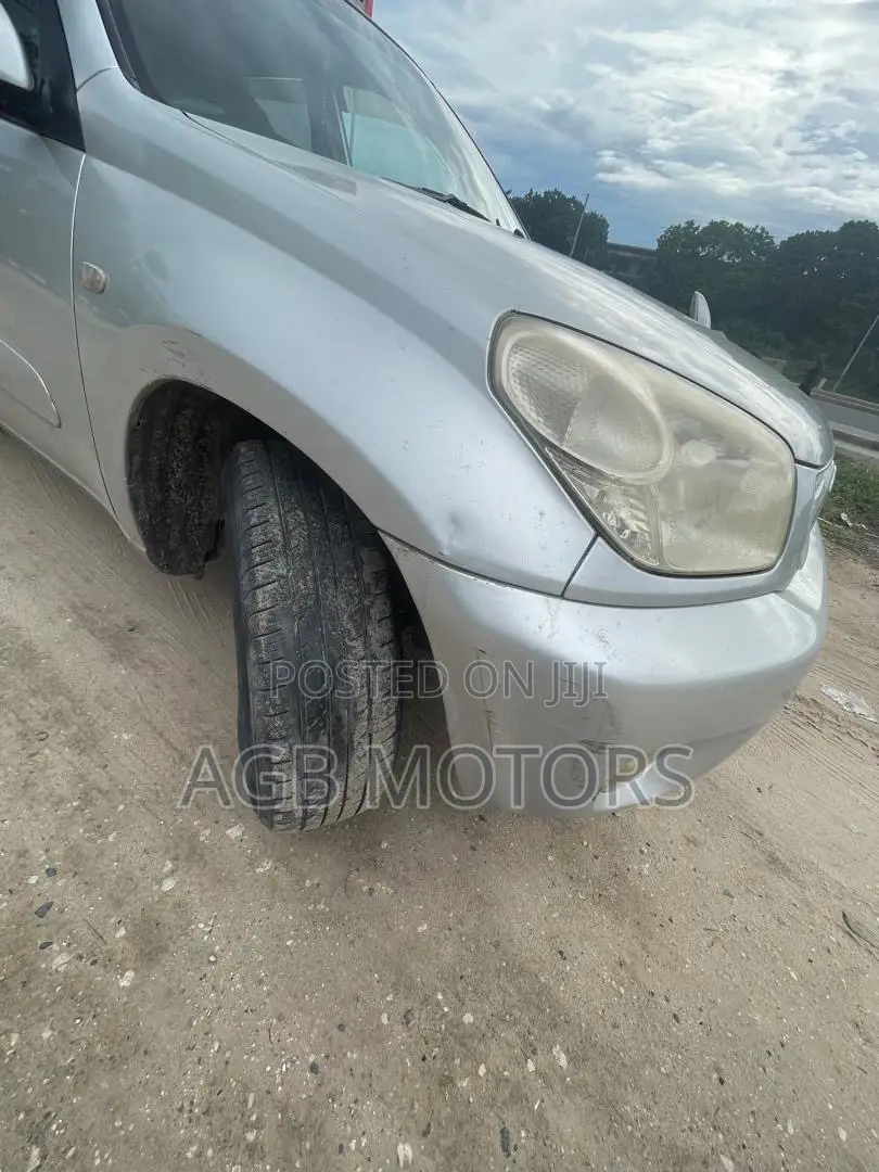 Toyota RAV4 2005 Silver