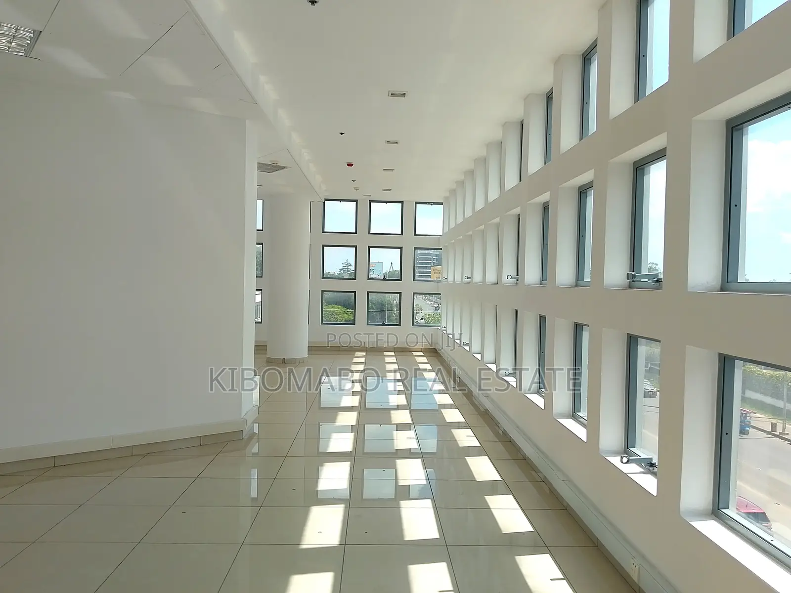 210 SQM Modern Office Space Rental - Downtown || Upanga