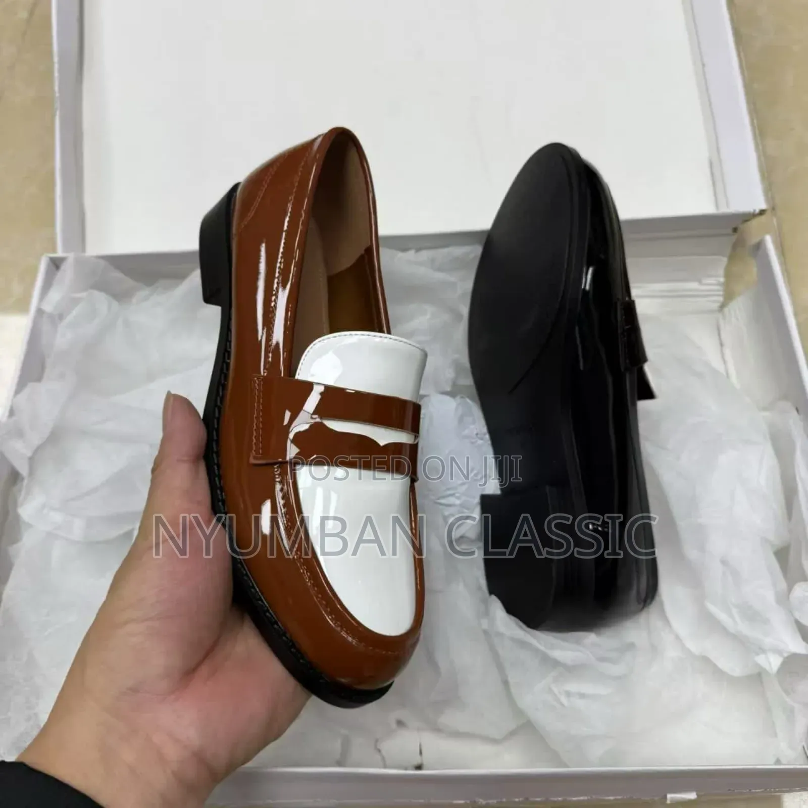 Loves Shoes Women's