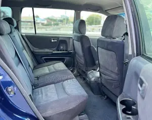 Toyota Kluger 2002 Blue