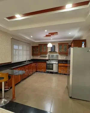 Furnished 3bdrm Villa in Ada Estate for rent