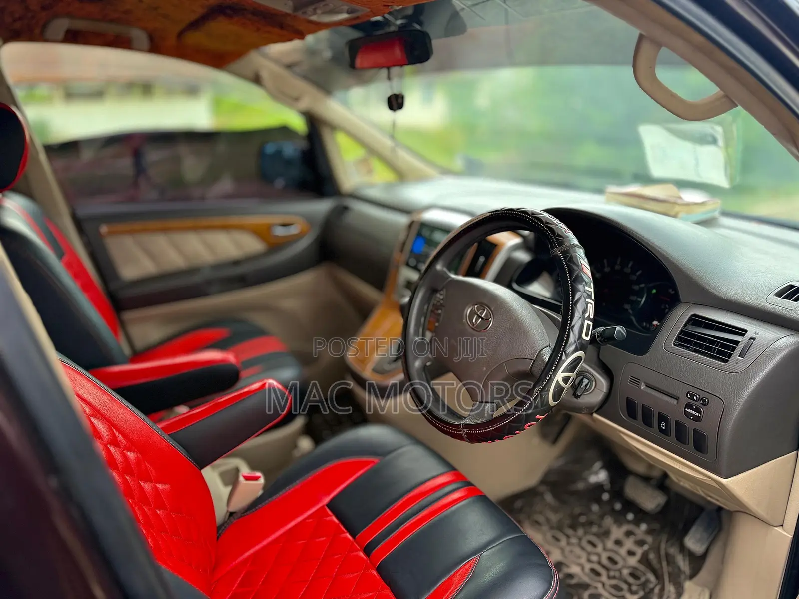 Toyota Alphard 2.4 Petrol FWD 2005 Burgundy