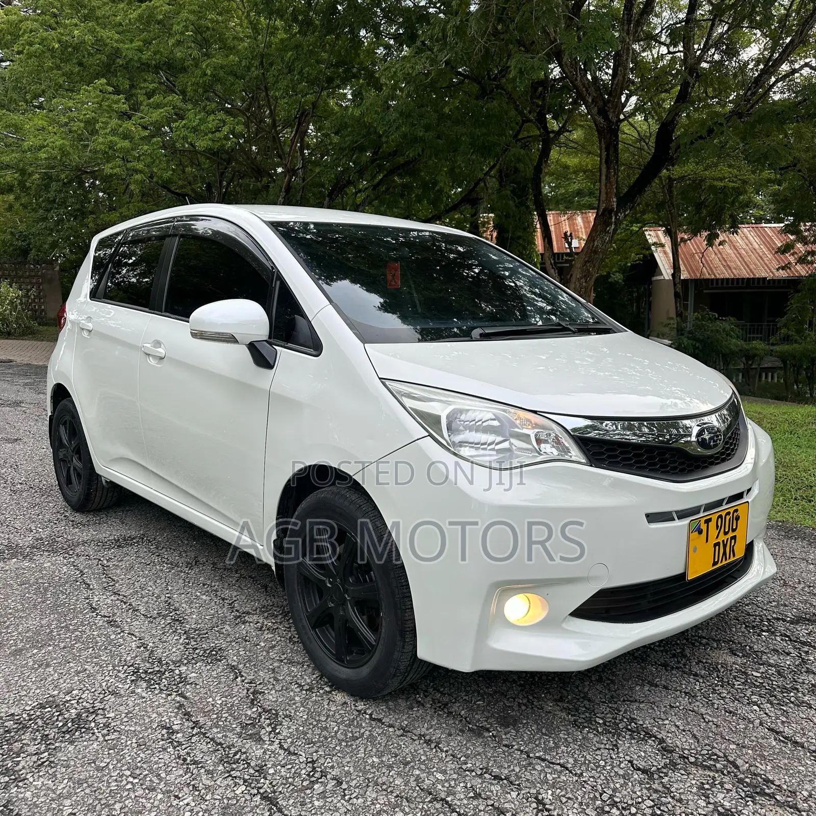 Subaru Trezia 2012 White