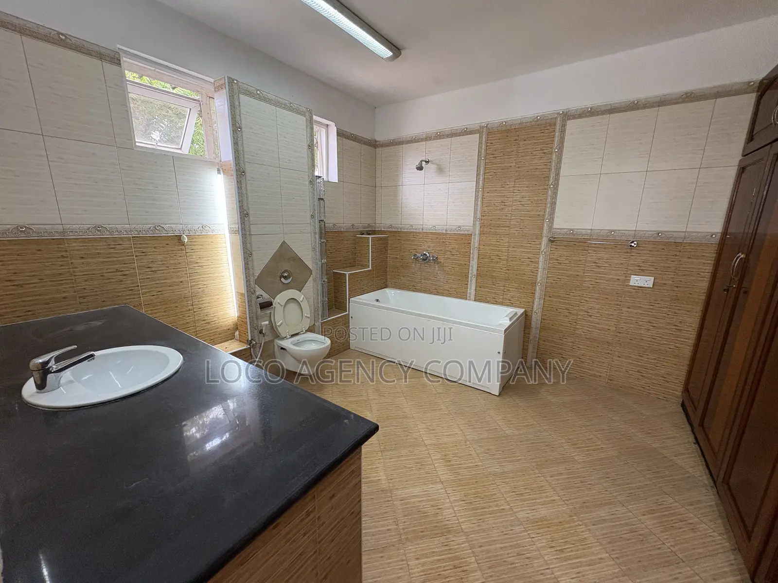 Furnished 4bdrm Villa in Trusted Real Estate, Masaki for rent