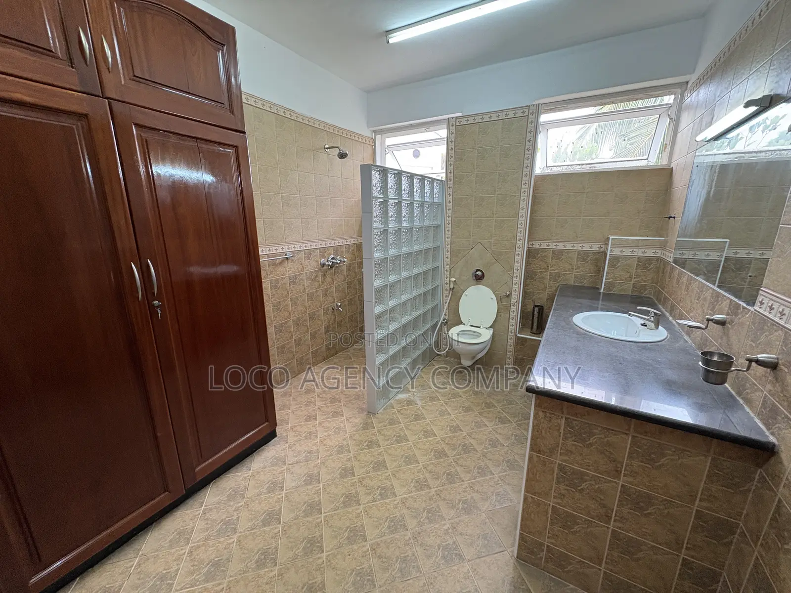 Furnished 4bdrm Villa in Trusted Real Estate, Masaki for rent
