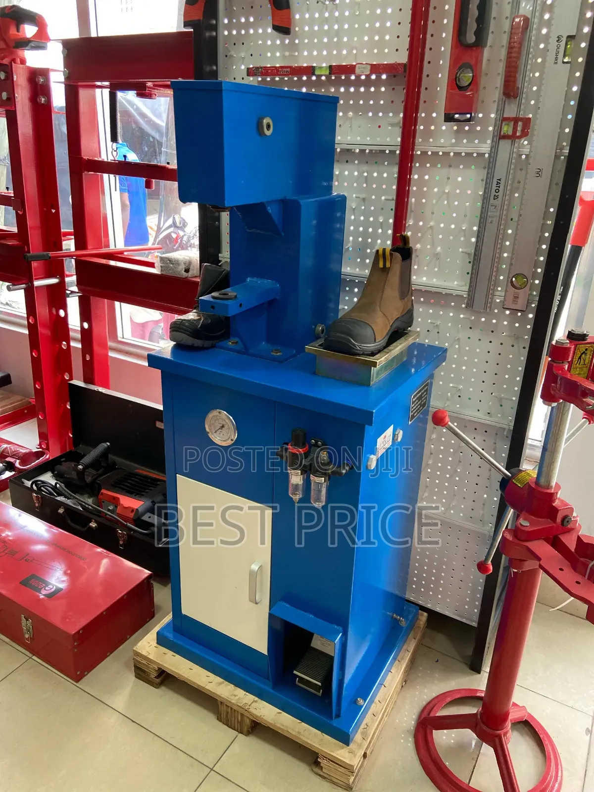 Pneumatic Automobile Riverting Machine - Hs-Pr-6