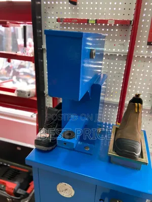 Pneumatic Automobile Riverting Machine - Hs-Pr-6