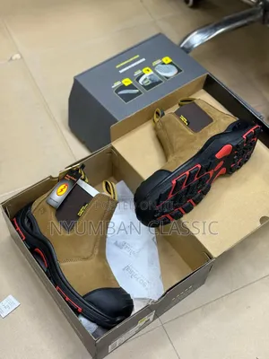 Safety Boots Shoes