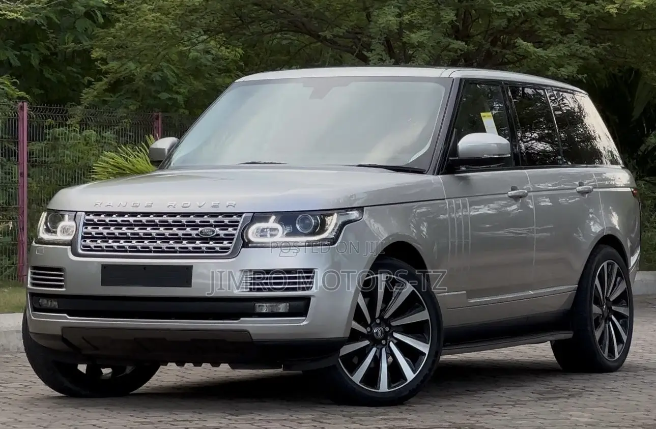 Land Rover Range Rover Vogue 2016 Gold