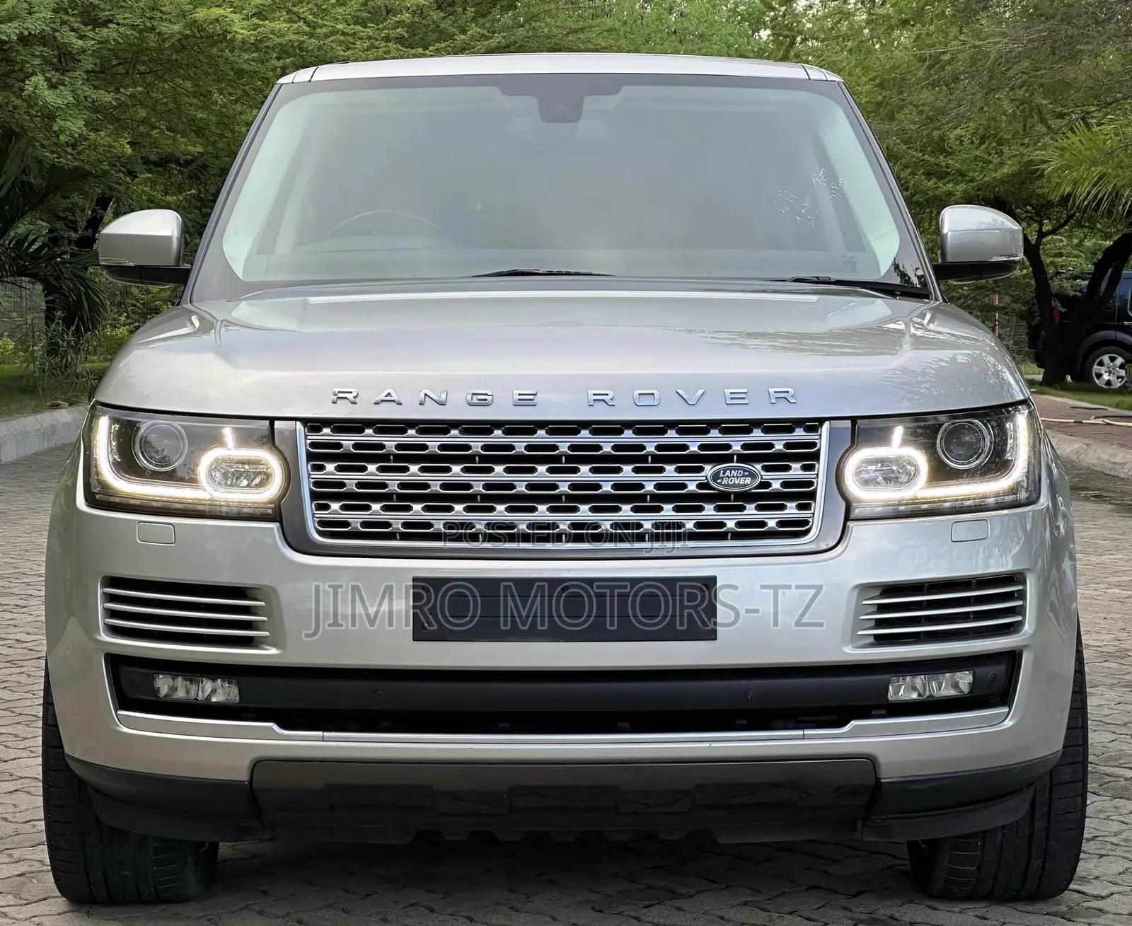Land Rover Range Rover Vogue 2016 Gold