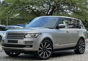 Land Rover Range Rover Vogue 2016 Gold