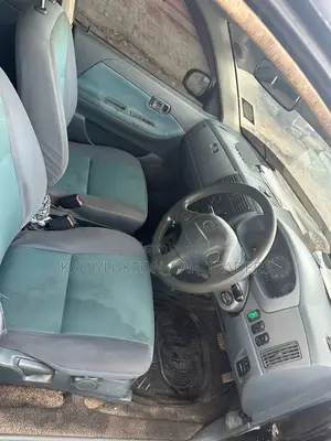 Toyota Raum 2005 Silver